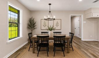 407 Quincy Ave, Alto, TX 75925