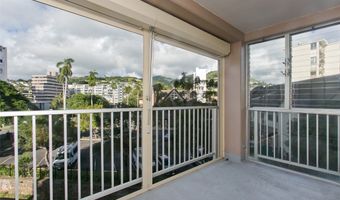 1617 Keeaumoku St 404, Honolulu, HI 96822