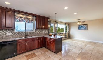 2407 St Louis Dr B, Honolulu, HI 96816