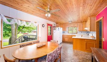 5084 Woodland Ave, Bagley, MN 55803