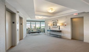 1200 N NASH St N 1125, Arlington, VA 22209