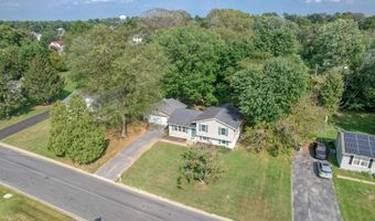 44 W INNER Cir, Dover, DE 19904