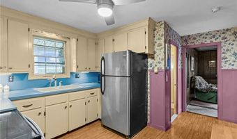 149 Sunrise Dr, Bristol, RI 02809