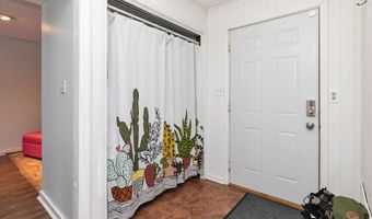 610 5th Ave, Altoona, IA 50009