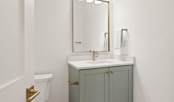 6213 DAHLONEGA Rd, Bethesda, MD 20816