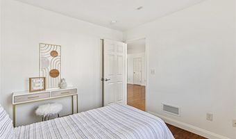 60 Bay Spring Ave A9, Barrington, RI 02806
