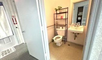 355 Route 9 Blvd 4, Bayville, NJ 08721