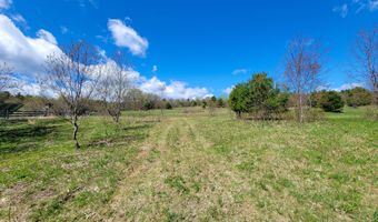 667 Cemetery St, Brookfield, VT 05036