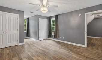 8882 TARA Ln, Auburn, AL 36830