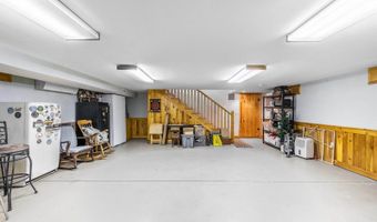 15 Fairfax St, Bangor, ME 04401