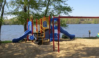 1812 Tomahawk Trl, Allegan, MI 49010