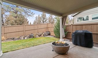 20880 SE Humber Ln, Bend, OR 97702