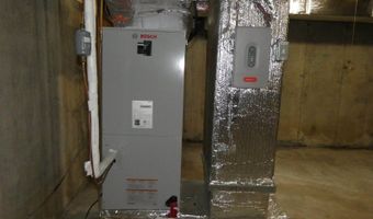 5 Mayflower Rd, Augusta, ME 04330
