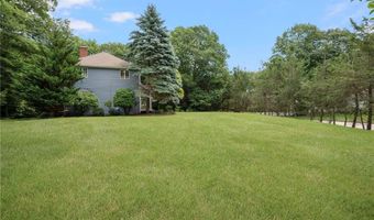 165 Lynn Cir, East Greenwich, RI 02818