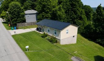 1637 Booth Quillen Rd, Ashland, KY 41102