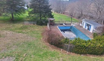 25 Eighth St, Auburn, ME 04210