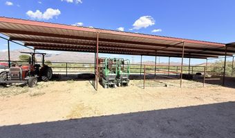 8 Independence Dr, Caballo, NM 87942