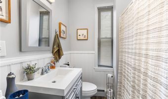 38 Vine St, East Providence, RI 02914