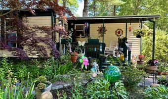 4 Leisure Way, Coventry, RI 02816