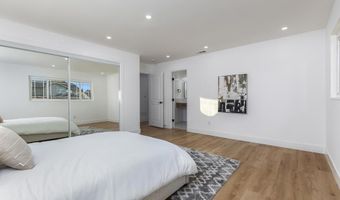 5995 BROADMOOR Dr, La Mesa, CA 91942