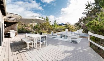 16 Dune Ln, Amagansett, NY 11930