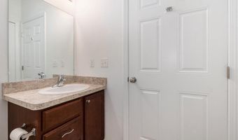 964 W Summerfield Glen Cir 96, Ann Arbor, MI 48103