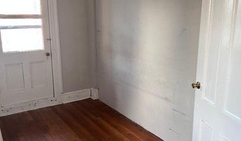 11 Baker St, Andover, NJ 07801