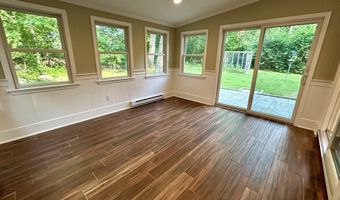 430 Huckleberry Hill Rd, Avon, CT 06001
