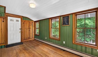 53 Central St, Ashburnham, MA 01430