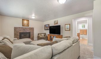1885 S Sabin Dr, Ammon, ID 83406