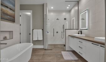6525 E CAVE CREEK Rd 14, Cave Creek, AZ 85331