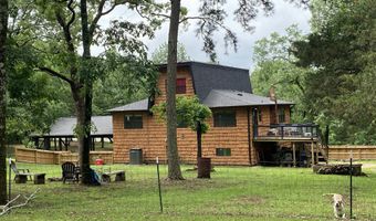 911 Chateau Dr, Dover, AR 72837
