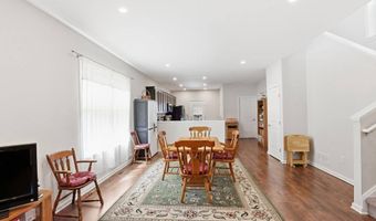 22 N Kirkwood St, Dover, DE 19904