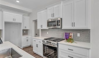 314 Rockers Dr, Baldwin City, KS 66006