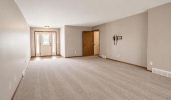 2517 SE 4th Ave, Aberdeen, SD 57401