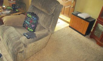 230 S Division St, Auburn, IN 46706