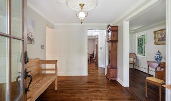 26 Beach Dr, Darien, CT 06820