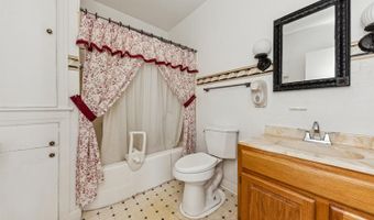 1710 Ridgeway Rd, Aberdeen, OH 45101