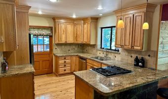 2893 Zuni Dr, Arnold, CA 95223