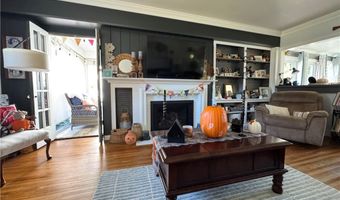 1214 Chestnut Dr, Ashtabula, OH 44004