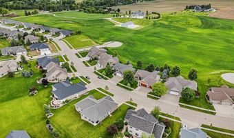 6600 N KUREY Dr, Appleton, WI 54913
