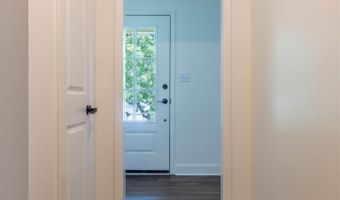 22 Shady Ln, Albertville, AL 35950