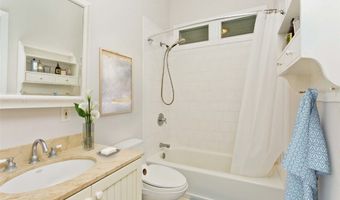 18 Poipu Pl, Honolulu, HI 96825