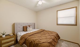 4109 N Danbury St, Bel Aire, KS 67220