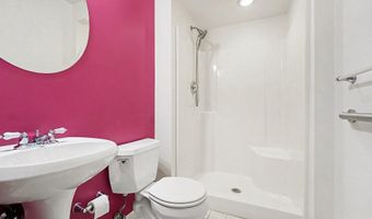 9 MAINMAST Ct, Baltimore, MD 21220