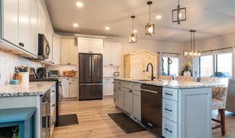 411 Chestnut Loop, Bellevue, ID 83313