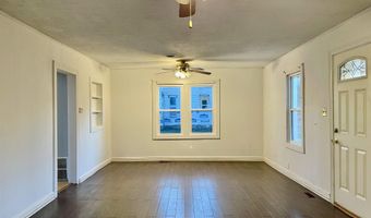 712 S C St, Arkansas City, KS 67005