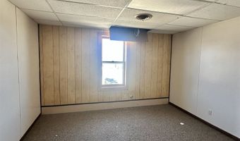 602 3RD St, Algoma, WI 54201