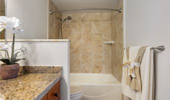 2825 S King St 2403, Honolulu, HI 96826