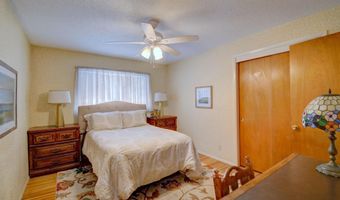 6904 EDWINA Ave NE, Albuquerque, NM 87110